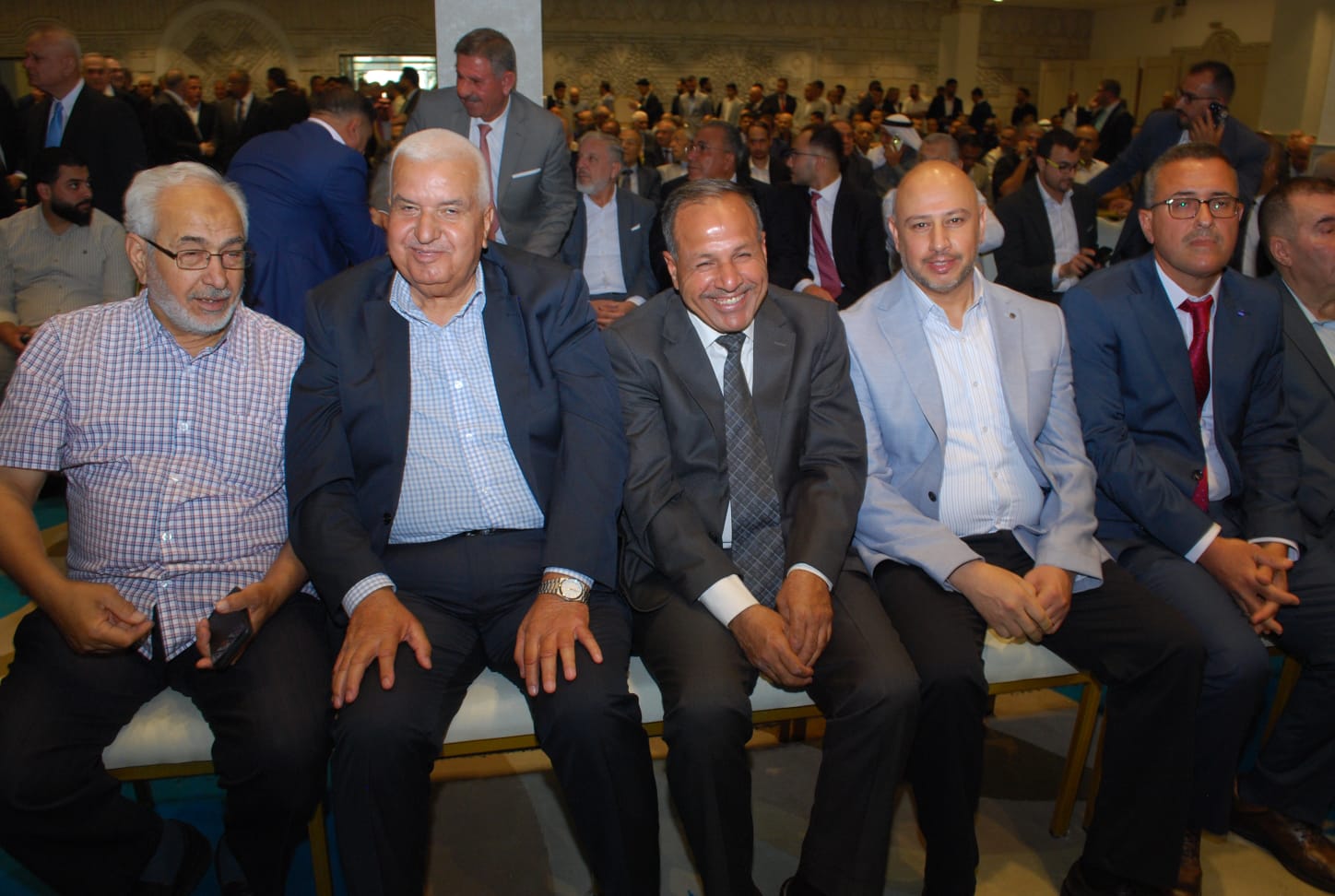 بالصور.. ال البكار وال هاها نسايب الخصاونة طلب والعيسوي لبى