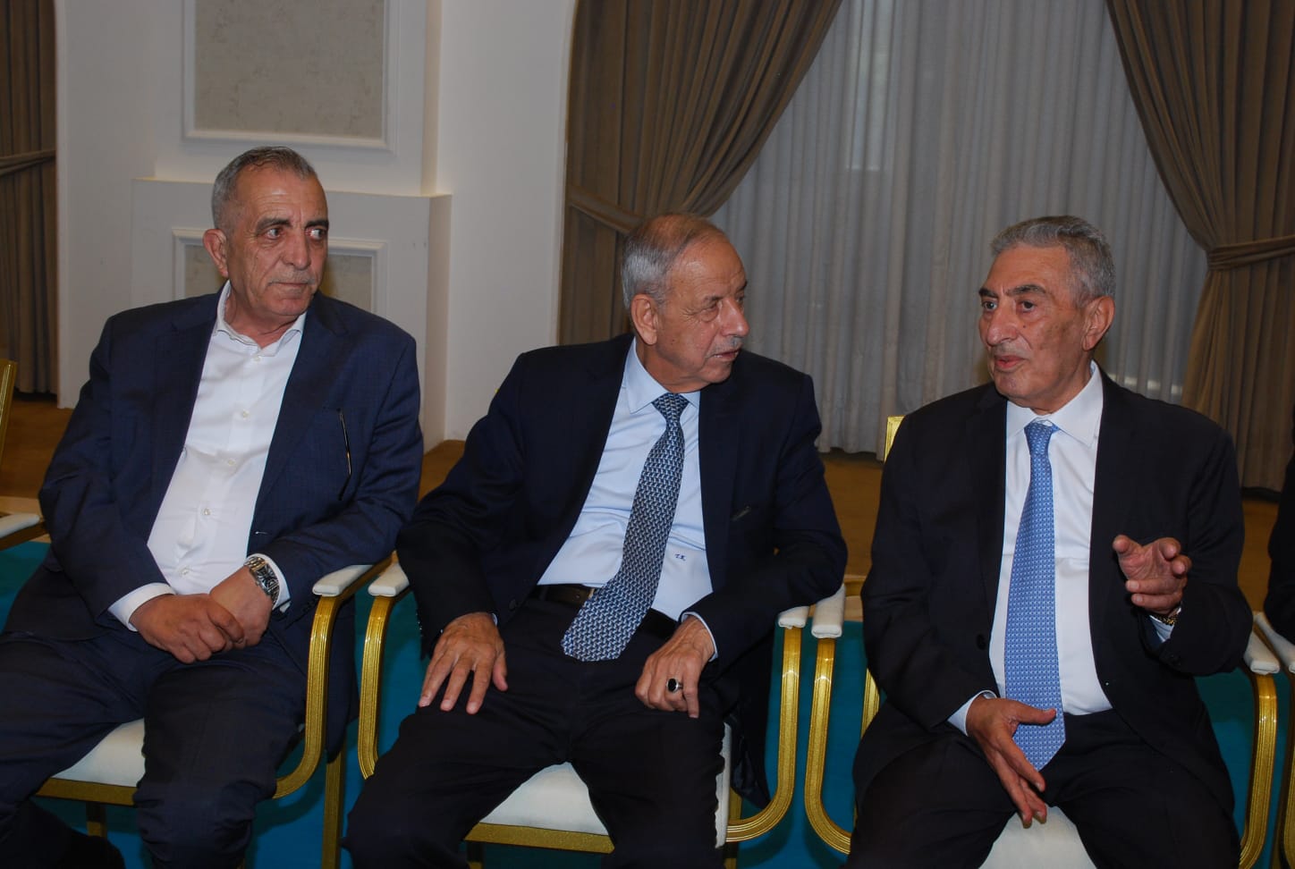 بالصور.. ال البكار وال هاها نسايب الخصاونة طلب والعيسوي لبى