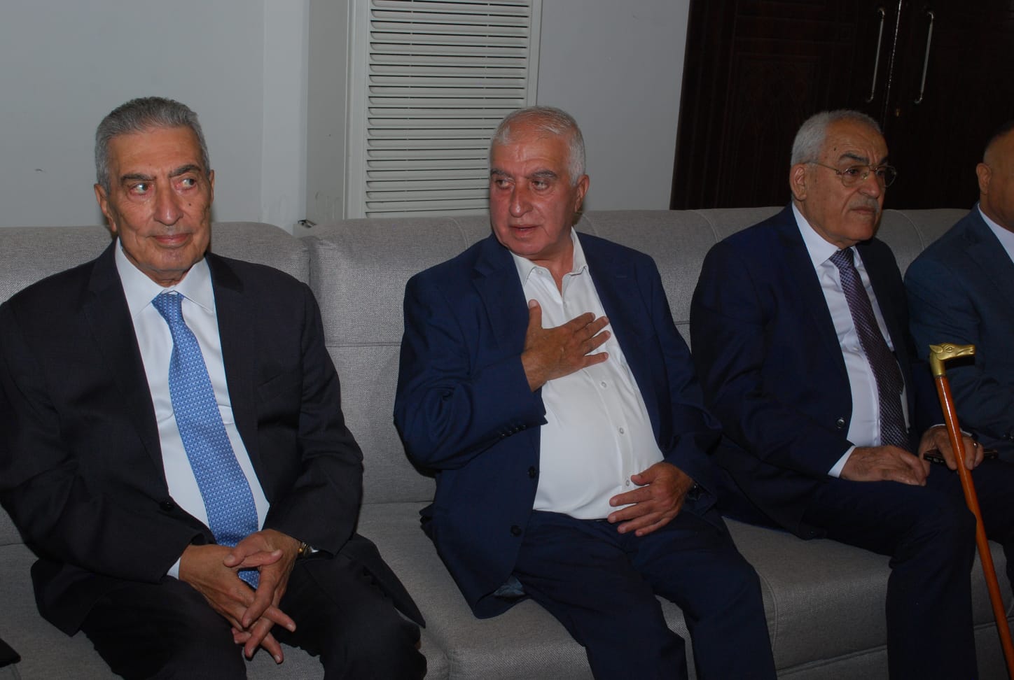 بالصور.. ال البكار وال هاها نسايب الخصاونة طلب والعيسوي لبى