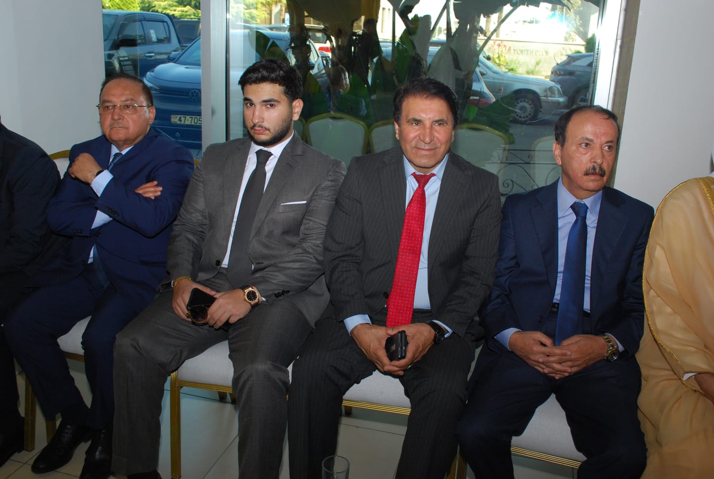 بالصور.. ال البكار وال هاها نسايب الخصاونة طلب والعيسوي لبى