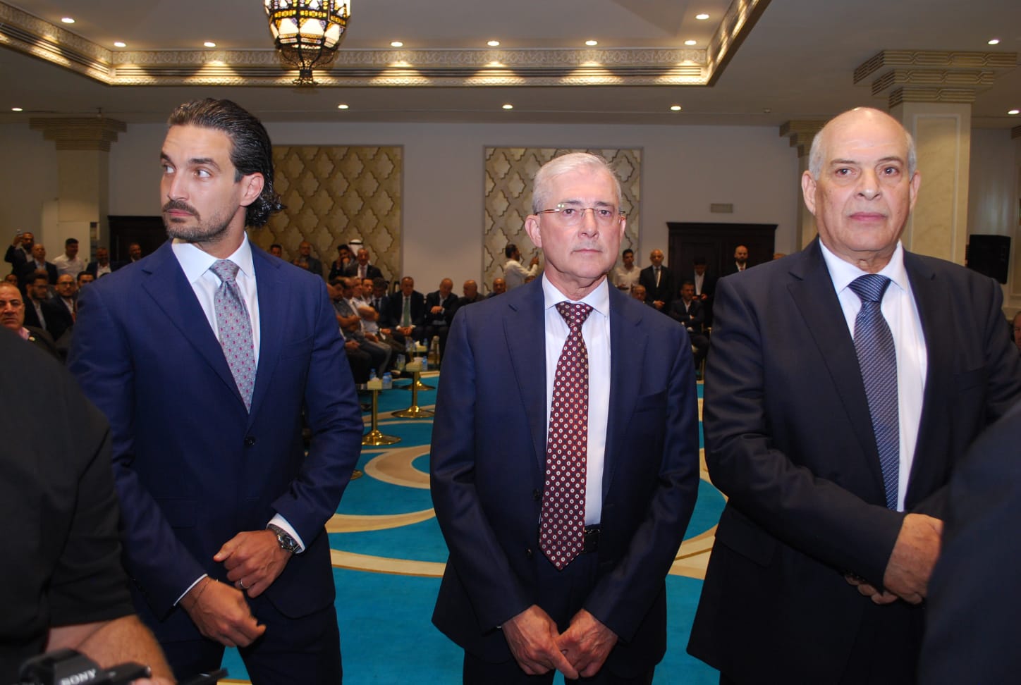 بالصور.. ال البكار وال هاها نسايب الخصاونة طلب والعيسوي لبى