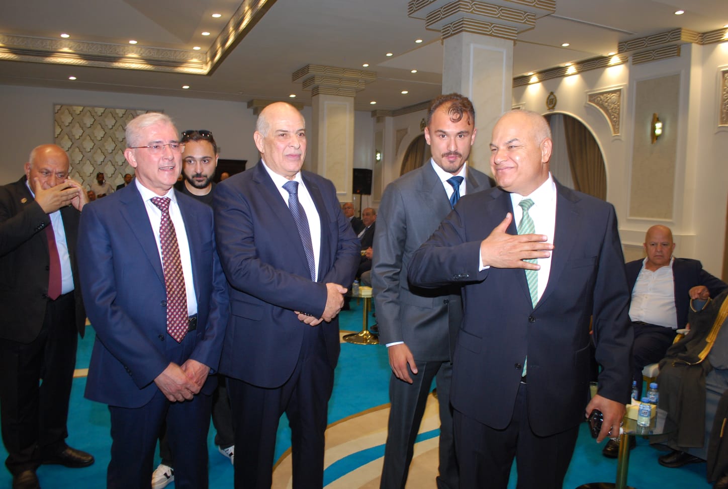 بالصور.. ال البكار وال هاها نسايب الخصاونة طلب والعيسوي لبى