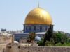 مستوطنون يقتحمون الأقصى ويحرقون ممتلكات فلسطينية بالضفة.. والاحتلال يعتقل 19 فلسطينياً