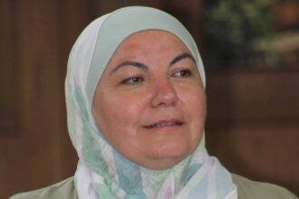 "قريبا حفل اشهار المجموعة القصصية (شظايا حرير) للكاتبة ميرنا حتقوة "