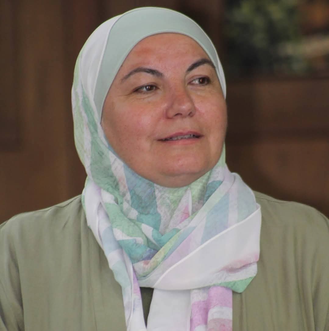 "قريبا حفل اشهار المجموعة القصصية (شظايا حرير) للكاتبة ميرنا حتقوة "