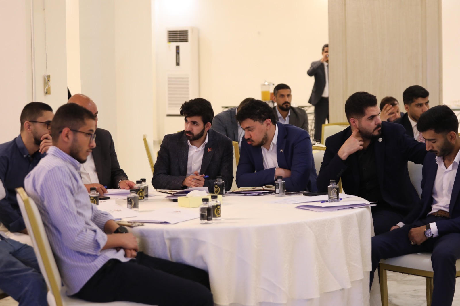 العودات يطلق برنامج التمكين السياسي لدى الشباب في الأحزاب السياسية "سيادة القانون وقيم المواطنة الفاعلة"