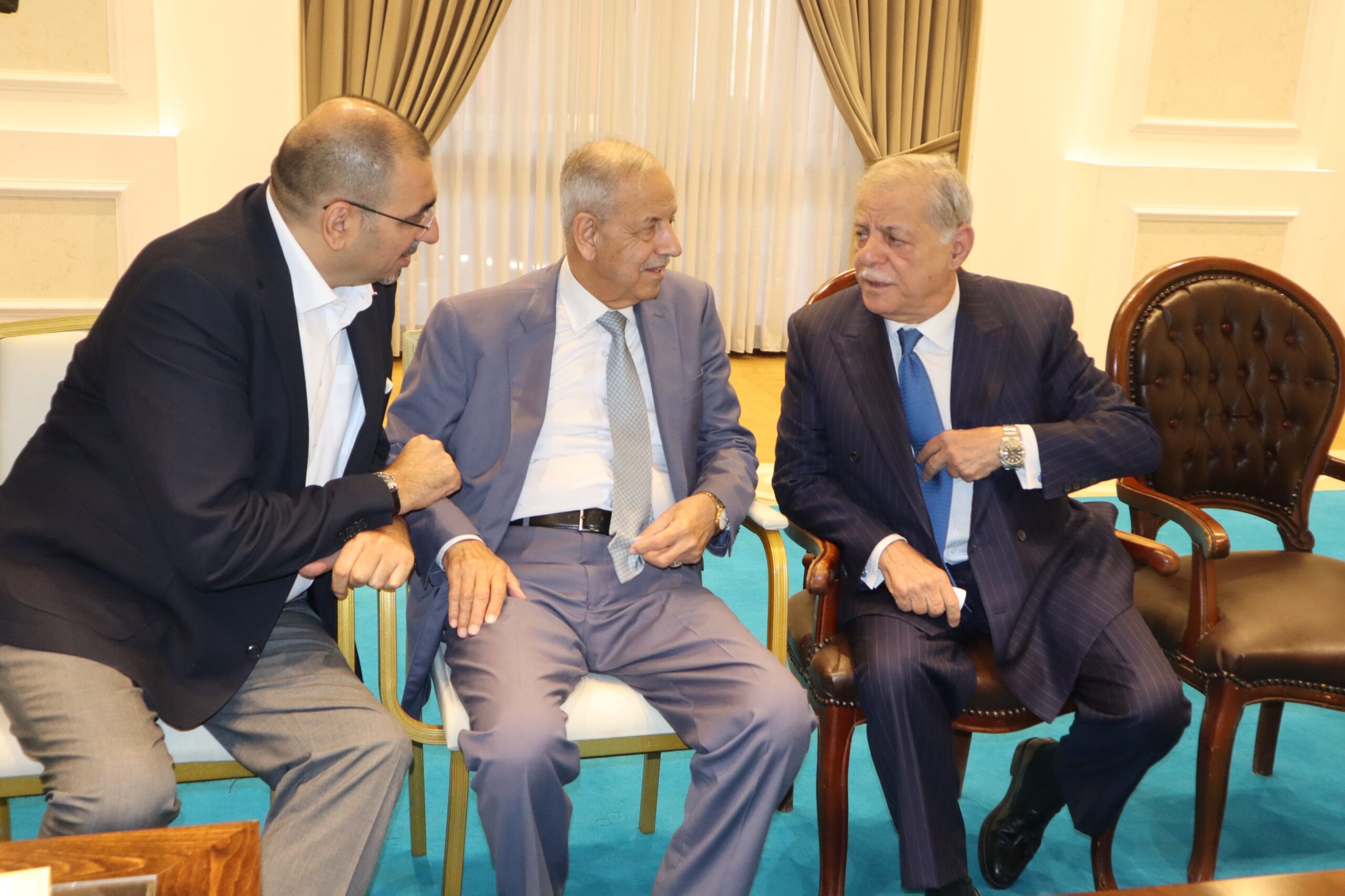 حداد و أبو طويلة نسايب .. عطية طلب و الخصاونة أجاب