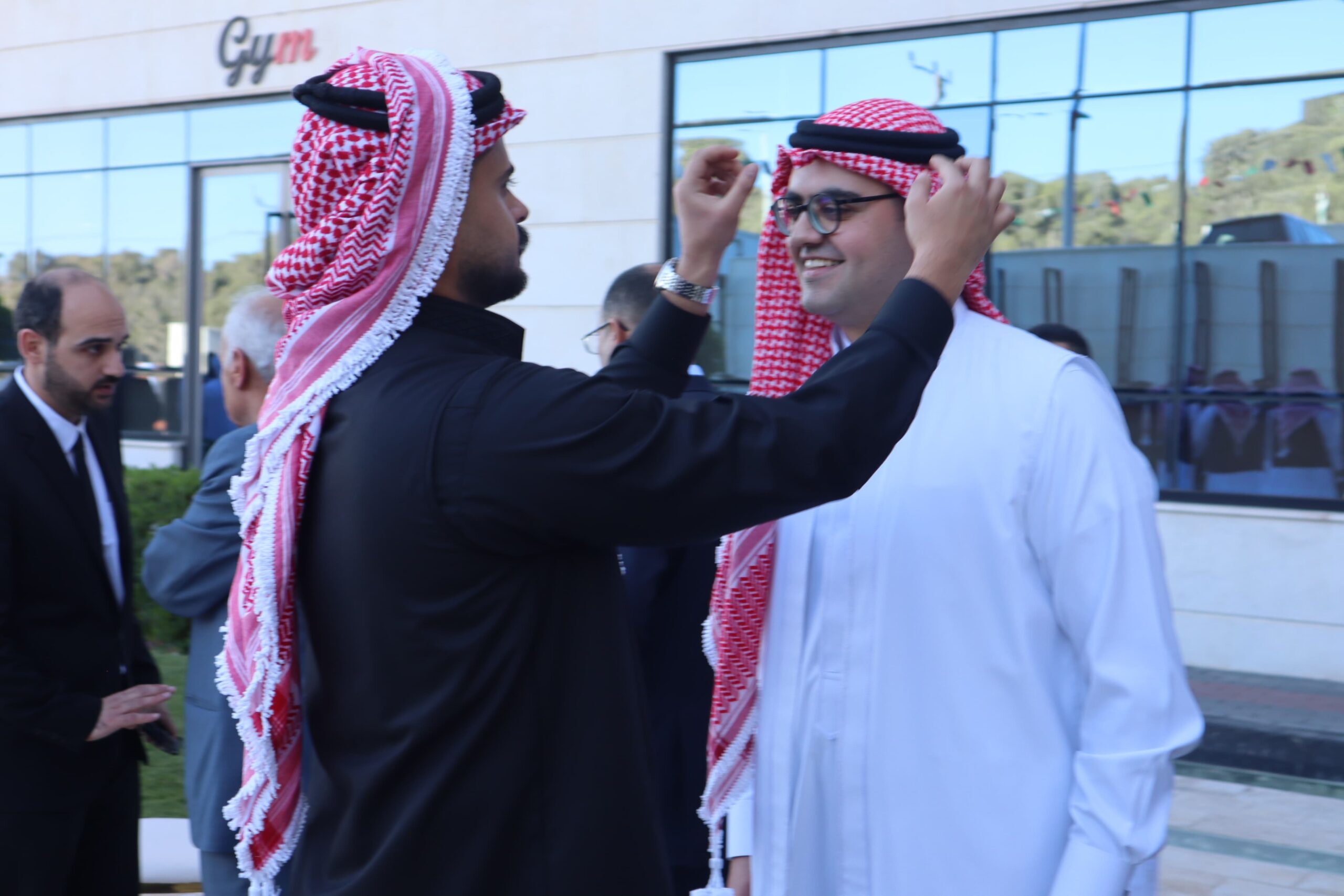 الدكتور محمد المعاقبة يولم بمناسبة زفاف نجله الدبلوماسي "قيس"
