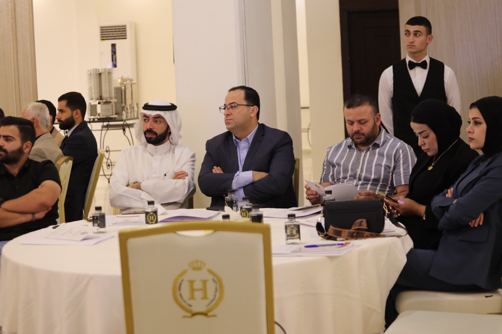العودات يطلق برنامج التمكين السياسي لدى الشباب في الأحزاب السياسية "سيادة القانون وقيم المواطنة الفاعلة"
