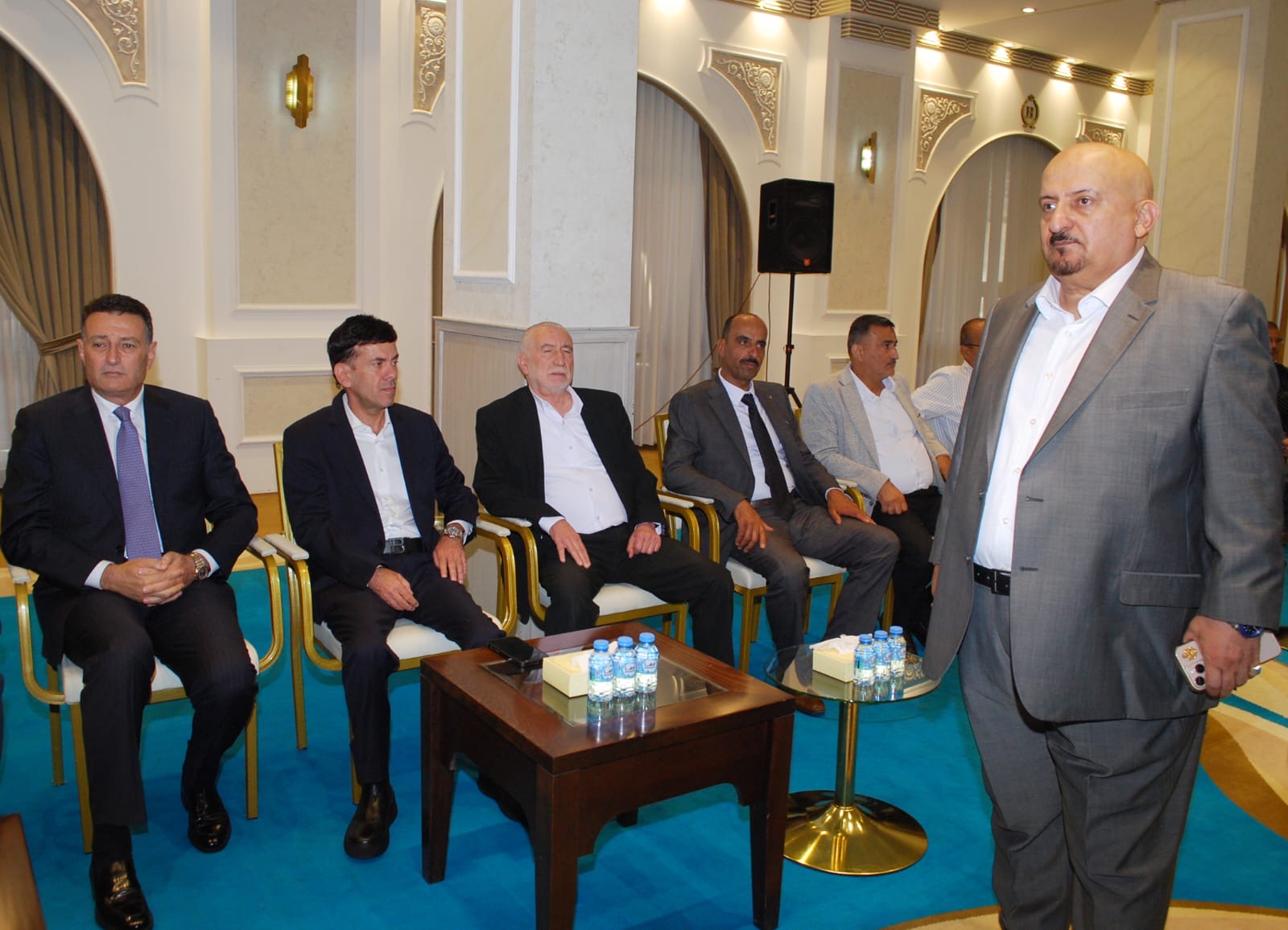 حداد و أبو طويلة نسايب .. عطية طلب و الخصاونة أجاب
