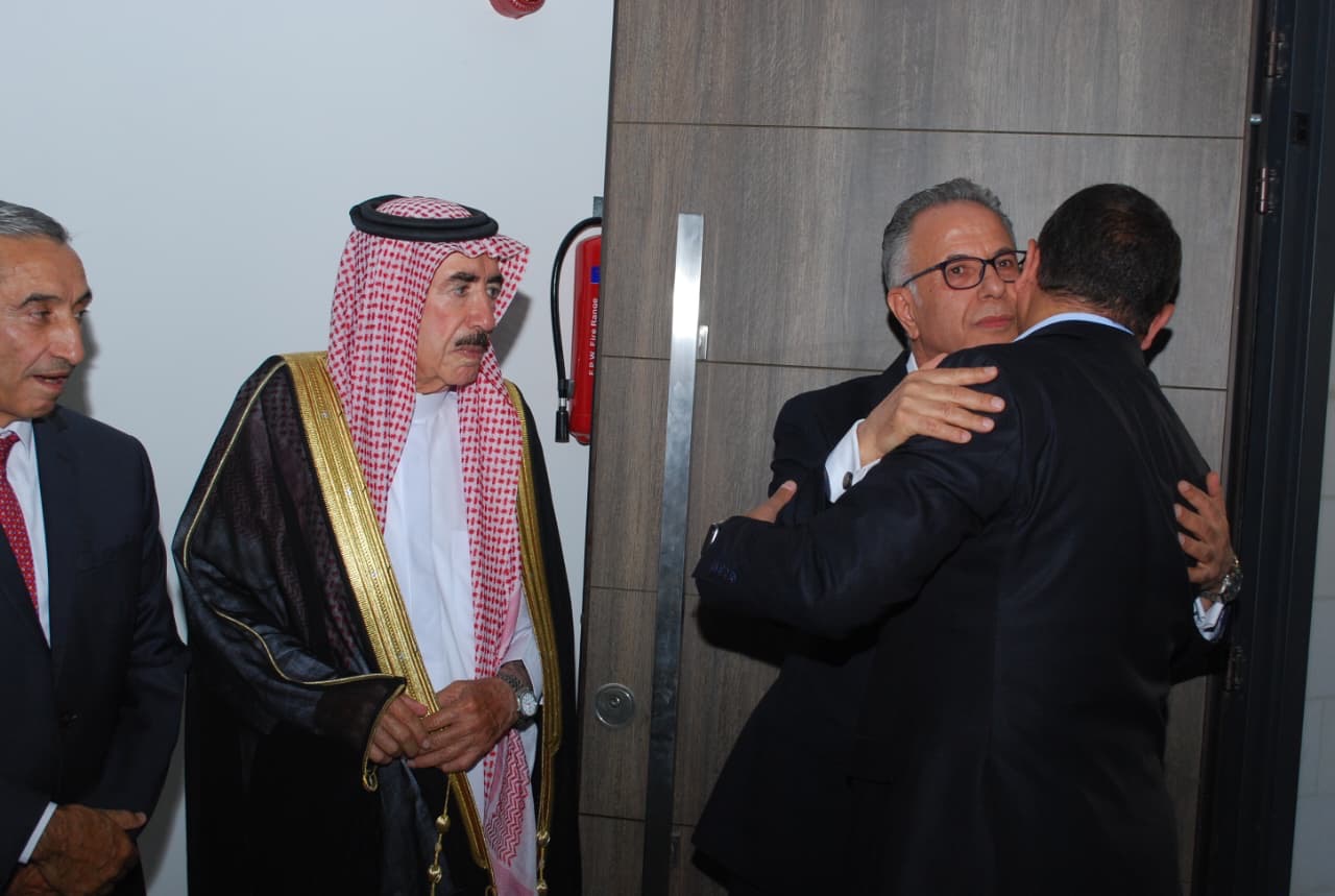 العزة والشوابكة نسايب.. دودين طلب وجابر اعطى- صور