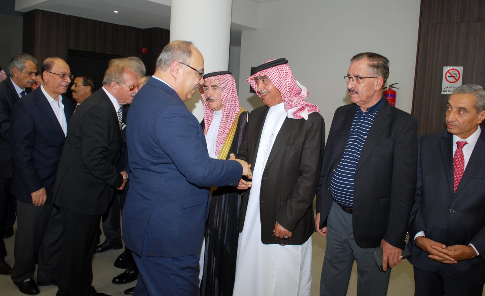 العزة والشوابكة نسايب.. دودين طلب وجابر اعطى- صور