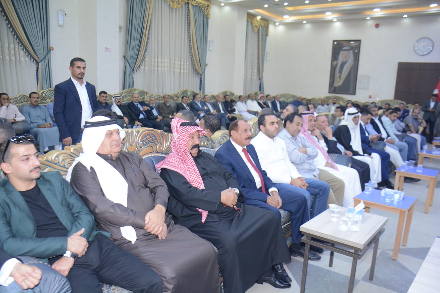 العدوان والعموش نسايب …… العدوان طلب والقلاب أعطى