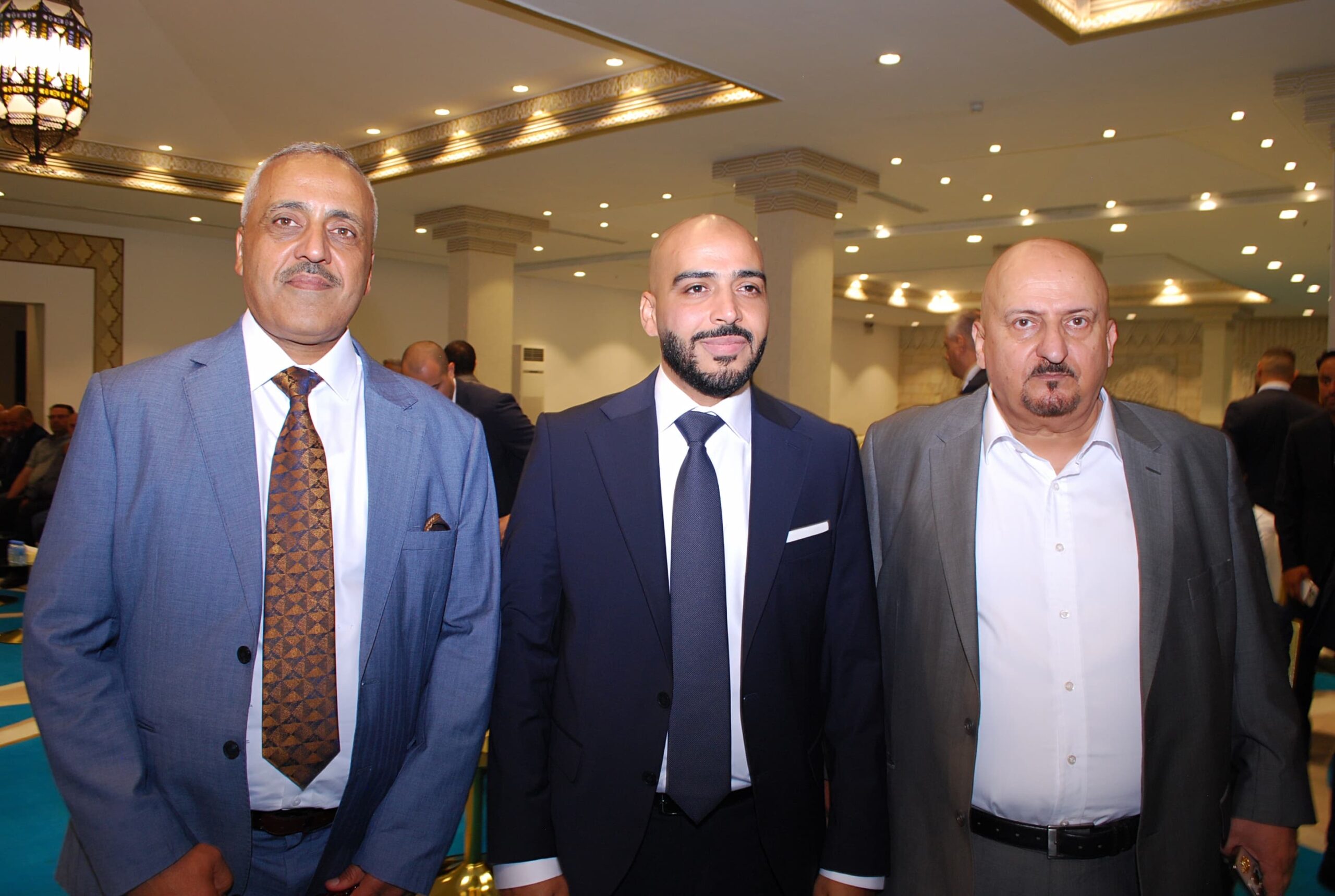 صورة حول : حداد و أبو طويلة نسايب .. عطية طلب و الخصاونة أجاب حداد و أبو طويلة نسايب .. عطية طلب و الخصاونة أجاب