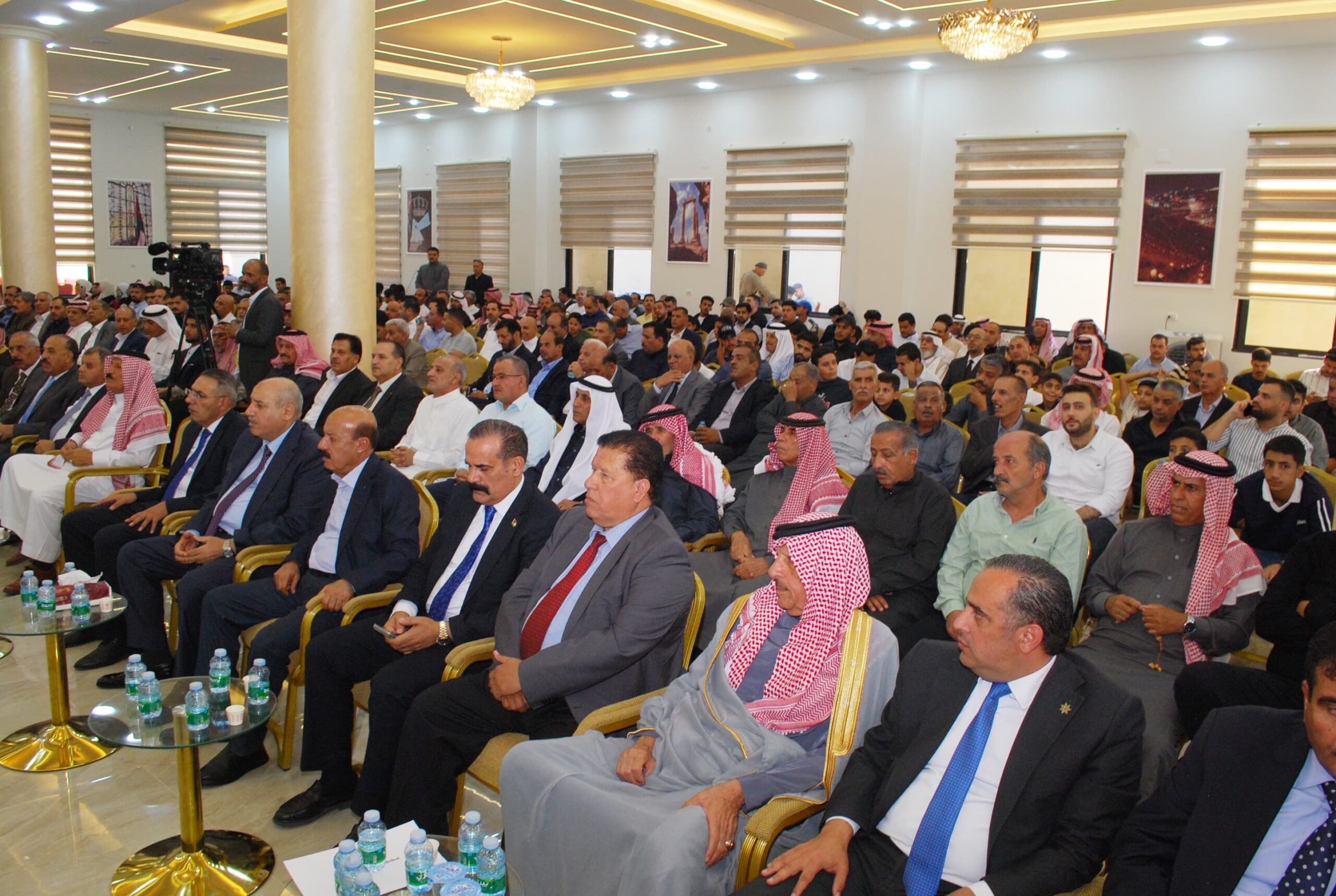 رئيس النواب يشارك عشائر الدعجة الاحتفال بالأعياد الوطنية