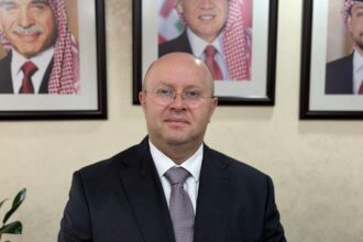 المحامي الدكتور عوض عبدالله القضاة يهنئ الدكتور سعد سمارة بالسلامة
