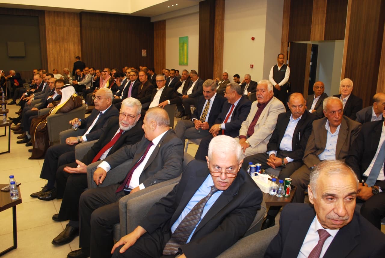 العزة والشوابكة نسايب.. دودين طلب وجابر اعطى- صور