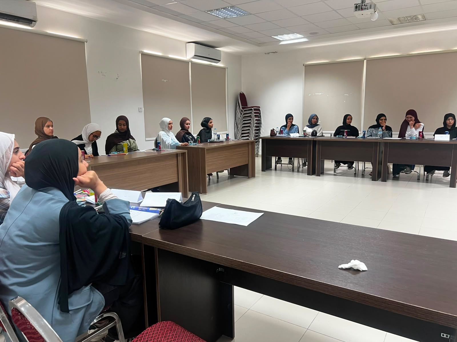 هيئة شباب كلنا الأردن مبادرة "تعلّم معنا" لمادة اللغة العربية ومادة الرياضيات مجانا للطلبة