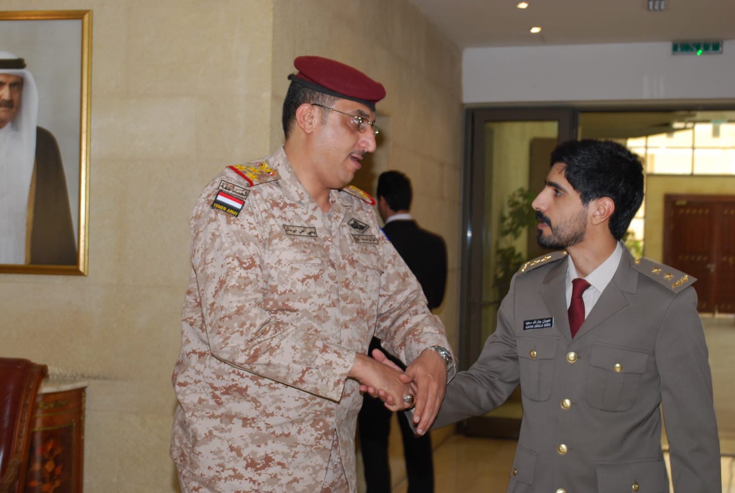 سفارة قطر في الأردن تستقبل المعزين بوفاة الأمير الوالد الشيخ حمد بن خليفة آل ثاني