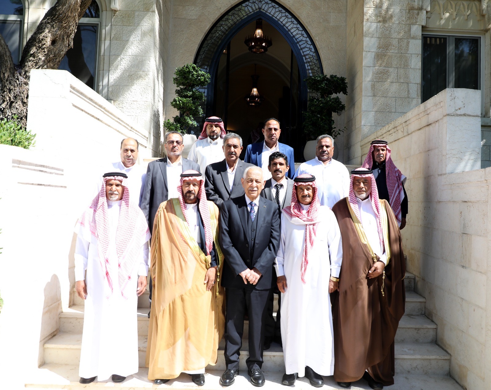 صورة حول : العيسوي: سياسة الملك الحكيمة صوت للحوار وحل النزاعات وترسيخ الاستقرار إقليميا ودوليا العيسوي: سياسة الملك الحكيمة صوت للحوار وحل النزاعات وترسيخ الاستقرار إقليميا ودوليا