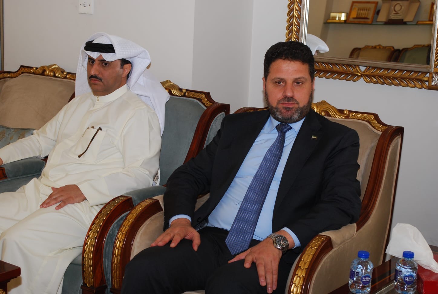 سفارة قطر في الأردن تستقبل المعزين بوفاة الأمير الوالد الشيخ حمد بن خليفة آل ثاني