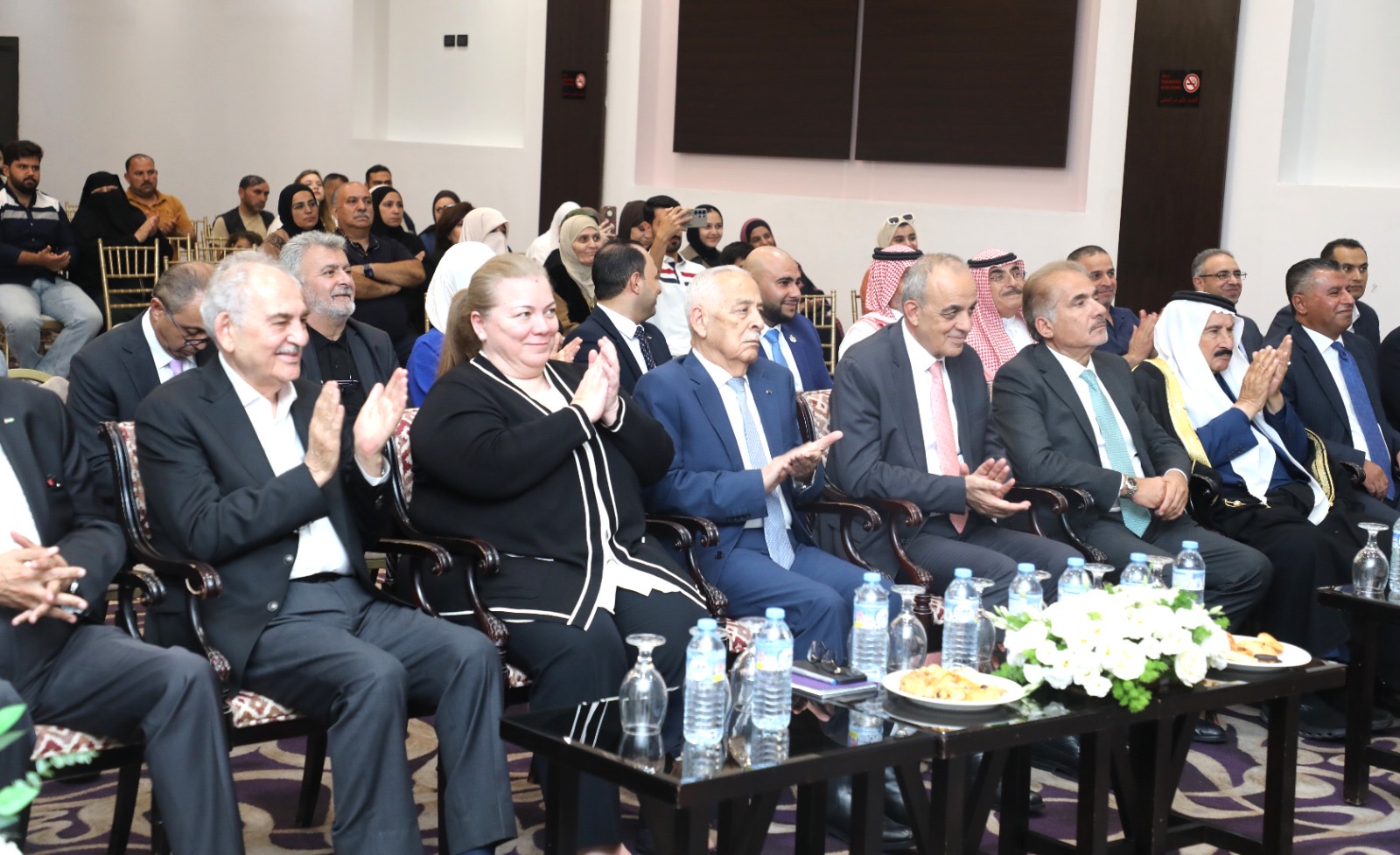 العيسوي يرعى حفل تخريج دورة الدليل السياحي لأبناء الكرك