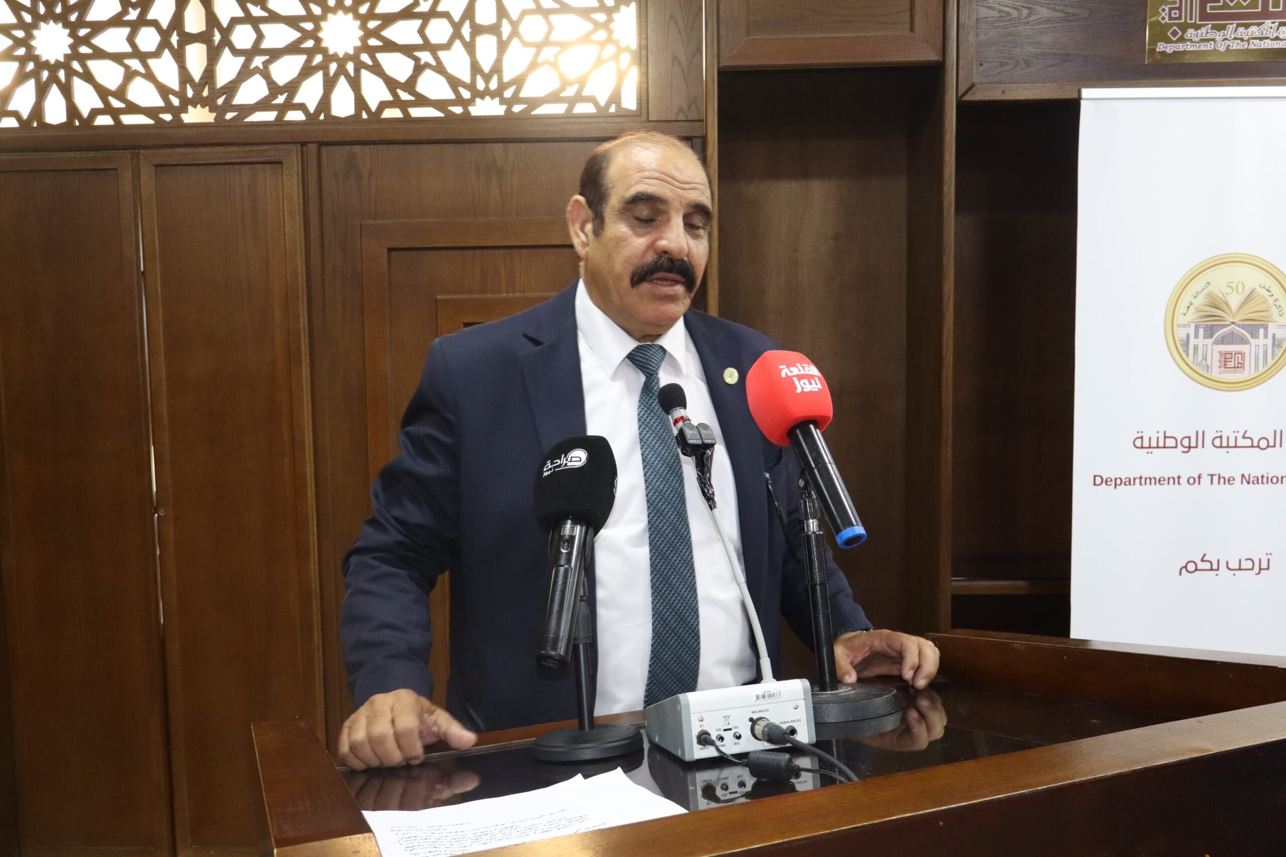 صورة حول : "اتحاد الكتاب" يكرّم عددا من الصحافيين والعاملين بالإعلام "اتحاد الكتاب" يكرّم عددا من الصحافيين والعاملين بالإعلام
