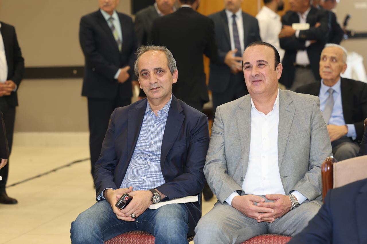 بالصور.. حفل اشهار كتاب «ما هذه الفوضى الموجودة على مكتبك؟» للكاتب ماجد جورج أبو عطا