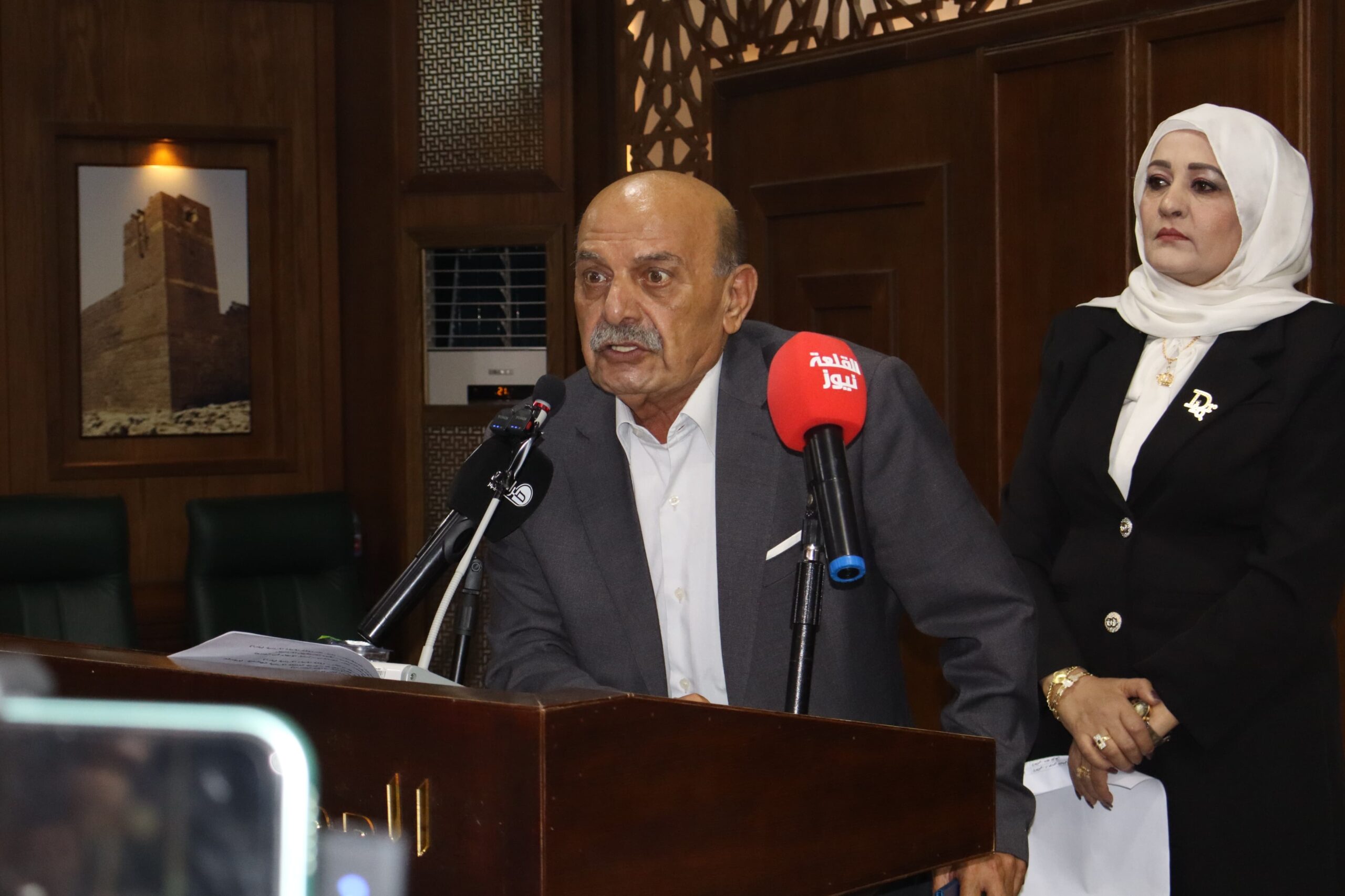 "اتحاد الكتاب" يكرّم عددا من الصحافيين والعاملين بالإعلام