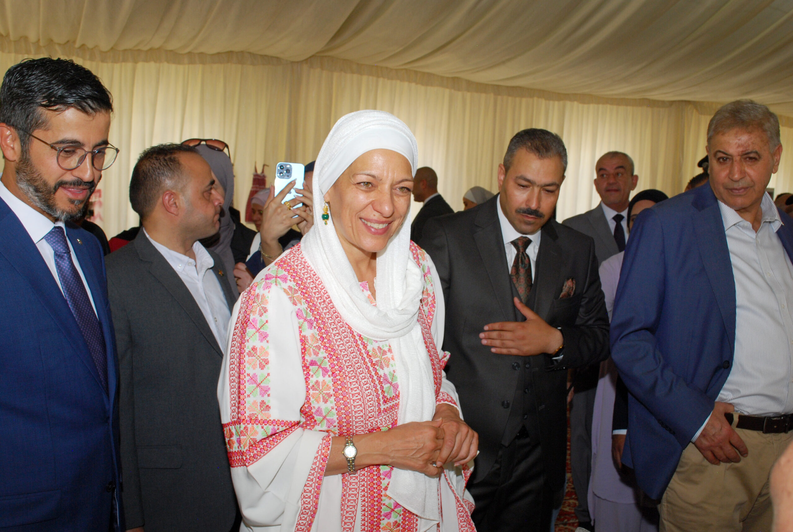 إنطلاق فعاليات مهرجان الجميد والسمن العاشر في حدائق الحسيين