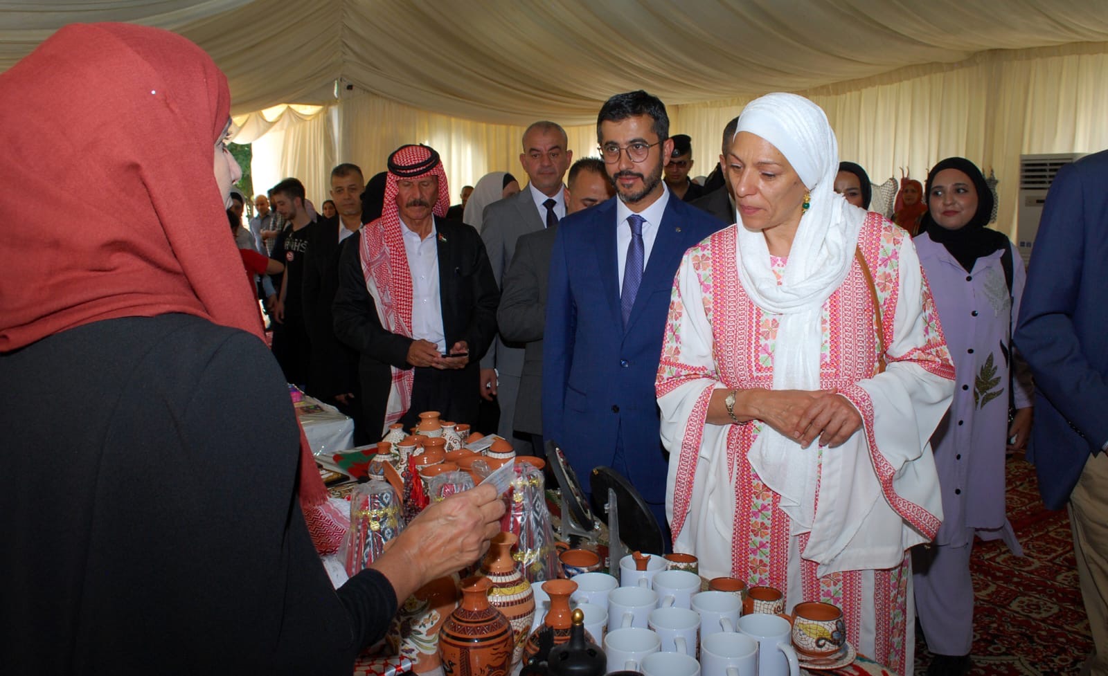 إنطلاق فعاليات مهرجان الجميد والسمن العاشر في حدائق الحسيين