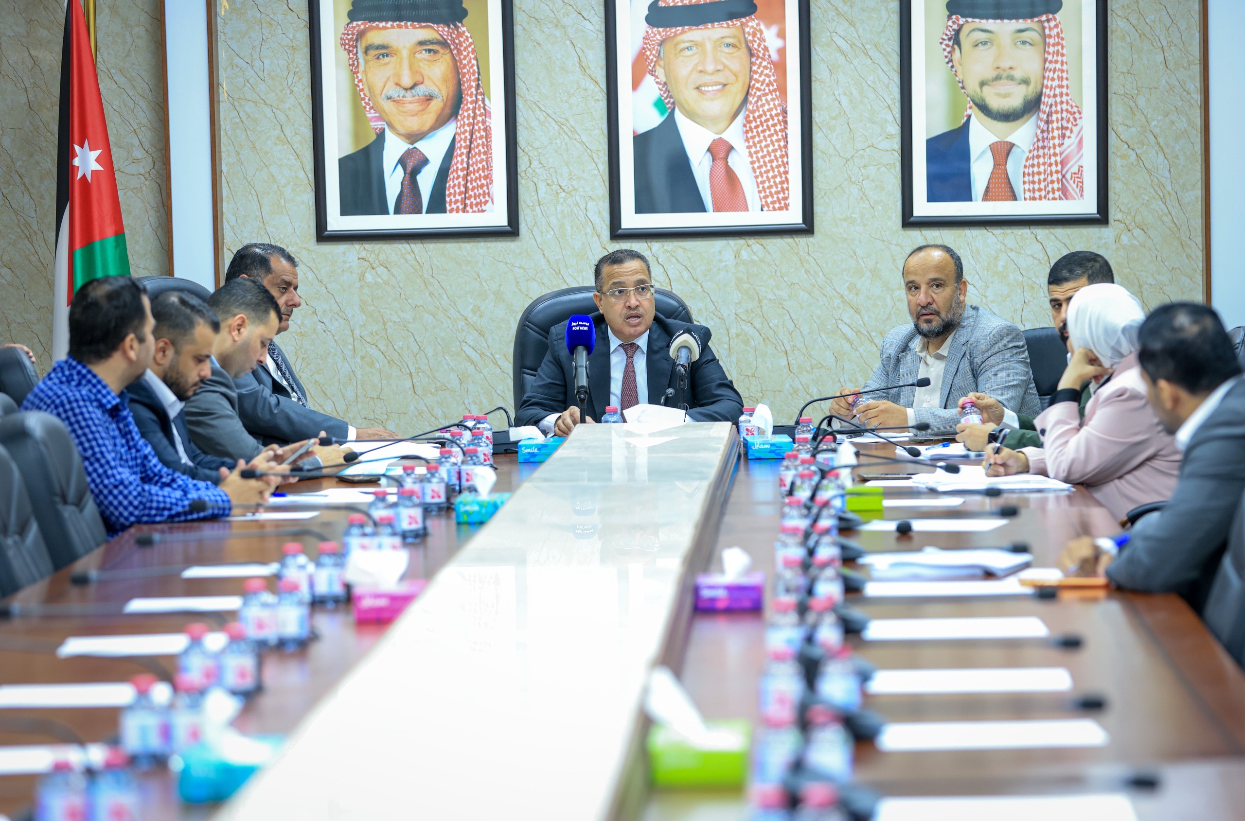 صورة حول : "الإدارية النيابية" تواصل مناقشة مشروع قانون الإدارة المحلية "الإدارية النيابية" تواصل مناقشة مشروع قانون الإدارة المحلية