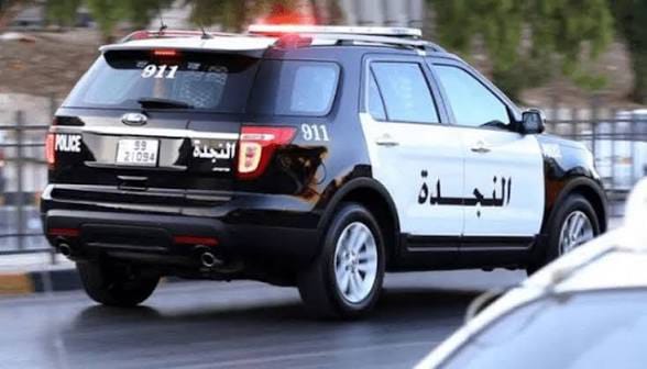 صورة حول : استجابة سريعة وحس أمني بقيادة المقدم مهند الخوالدة.. كوادر مخفر المهاجرين تعثر على فتاة مفقودة خلال وقت قياسي استجابة سريعة وحس أمني بقيادة المقدم مهند الخوالدة.. كوادر مخفر المهاجرين تعثر على فتاة مفقودة خلال وقت قياسي