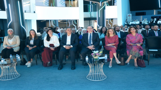 صورة حول : وزير الاقتصاد الرقمي: الاستثمار في المهارات مفتاح مستقبل سوق العمل وزير الاقتصاد الرقمي: الاستثمار في المهارات مفتاح مستقبل سوق العمل