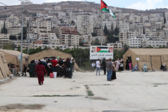 المستشفى الميداني الأردني نابلس/11 يباشر تقديم خدماته الطبية للفلسطينيين