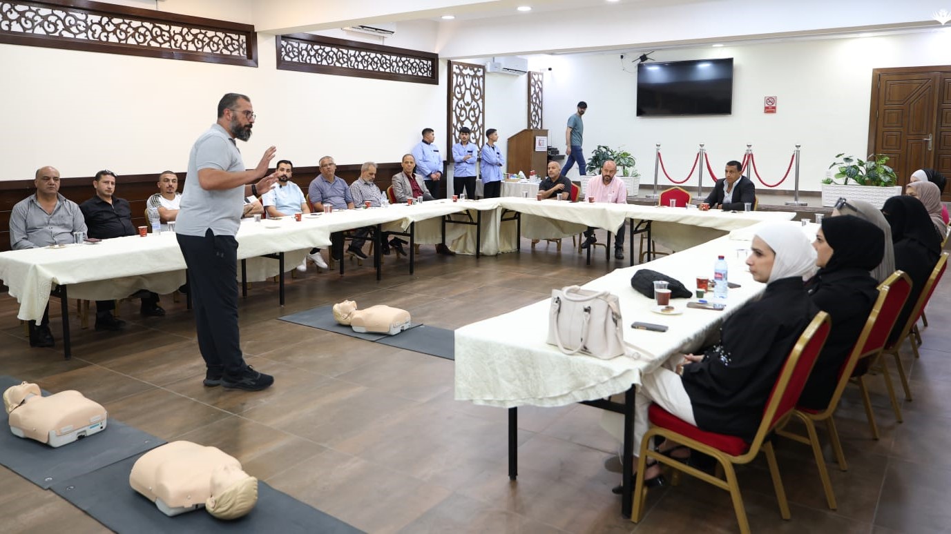 صورة حول : اللجنة الأولمبية تعقد دورة "إنقاذ القلب" اللجنة الأولمبية تعقد دورة "إنقاذ القلب"