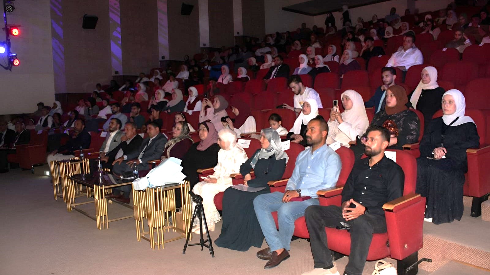 صورة حول : مبادرة “قطرة غيث” تكرم متطوعيها بالزرقاء مبادرة “قطرة غيث” تكرم متطوعيها بالزرقاء