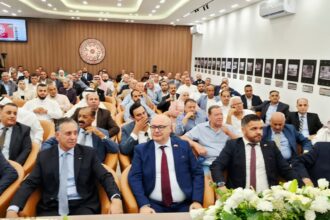 وزير الصناعة يفتتح المبنى الجديد لغرفة تجارة مادبا