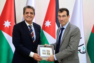 وزير الشباب يبحث وسفير الاتحاد الأوروبي التعاون المشترك