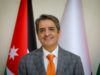 إقصاء الكفاءات أم إعادة هيكلة؟.. موظفو وزارة الشباب يروون قصة "الفائض" ويطالبون بإنصافهم