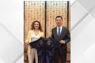 اتحاد كرة القدم والسفير الصيني يبحثان تطوير التعاون المشترك