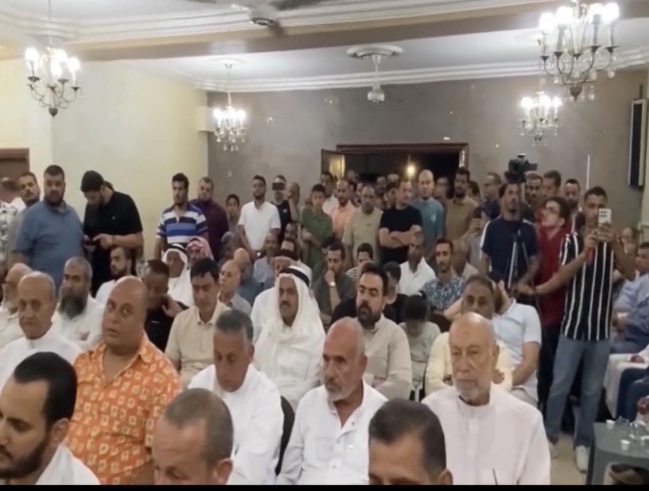 بالفيديو.. اجتماع عشائري في العقبة يبحث قضية النائب حسن الرياطي