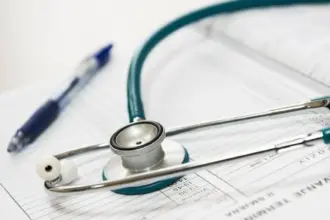 وزارة الصحة تطبق آلية جديدة لتقليص انتظار مرضى العيادات الخارجية في الزرقاء