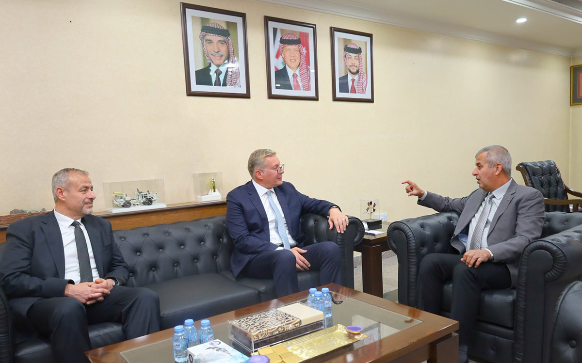 الأردن ومصر يبحثان إطلاق مشروعات استراتيجية مشتركة في الطاقة والتعدين