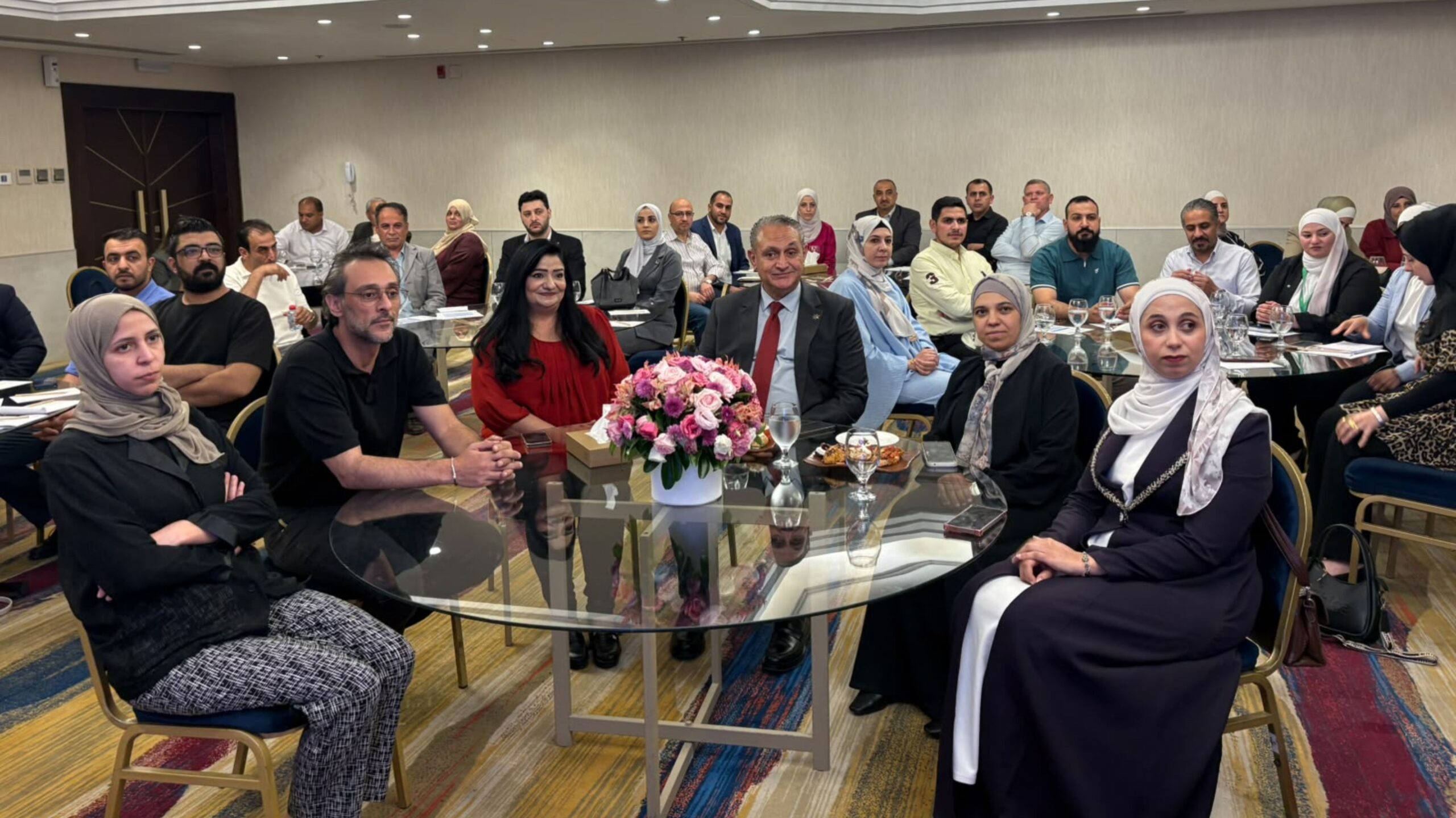 صورة حول : وزير البيئة: تحديث أنظمة الإدارة يعزز كفاءة المؤسسات الوطنية وزير البيئة: تحديث أنظمة الإدارة يعزز كفاءة المؤسسات الوطنية