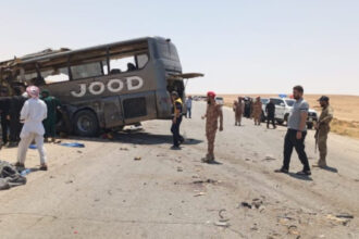 35 وفاة و30 إصابة بحادث تصادم حافلتين بسوريا