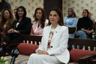 ماجدة الرومي تزور مؤسسة الأميرة تغريد للتنمية والتدريب