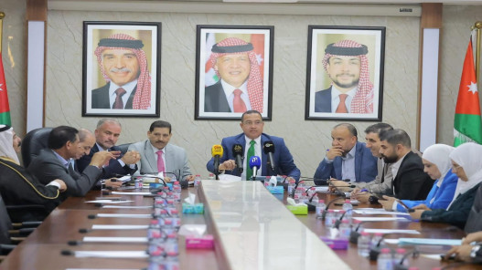 صورة حول : "الإدارية النيابية" تواصل مناقشة مشروع قانون الإدارة المحلية "الإدارية النيابية" تواصل مناقشة مشروع قانون الإدارة المحلية