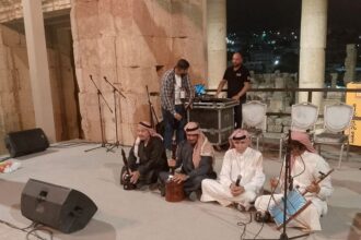 مسرح أرتيمس يحتفي بالشعر الأردني والتراث الشعبي في مهرجان جرش