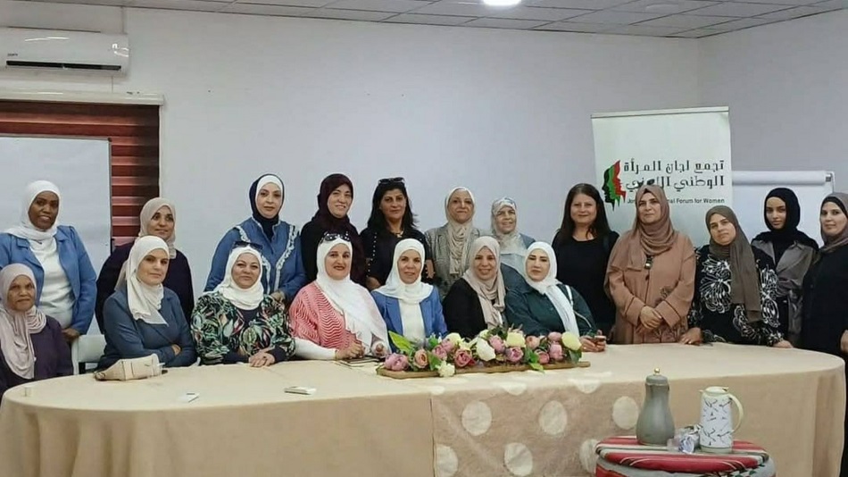 صورة حول : جلسة حوارية في إربد تؤكد دور المرأة في تعزيز الهوية الوطنية عبر السياحة جلسة حوارية في إربد تؤكد دور المرأة في تعزيز الهوية الوطنية عبر السياحة